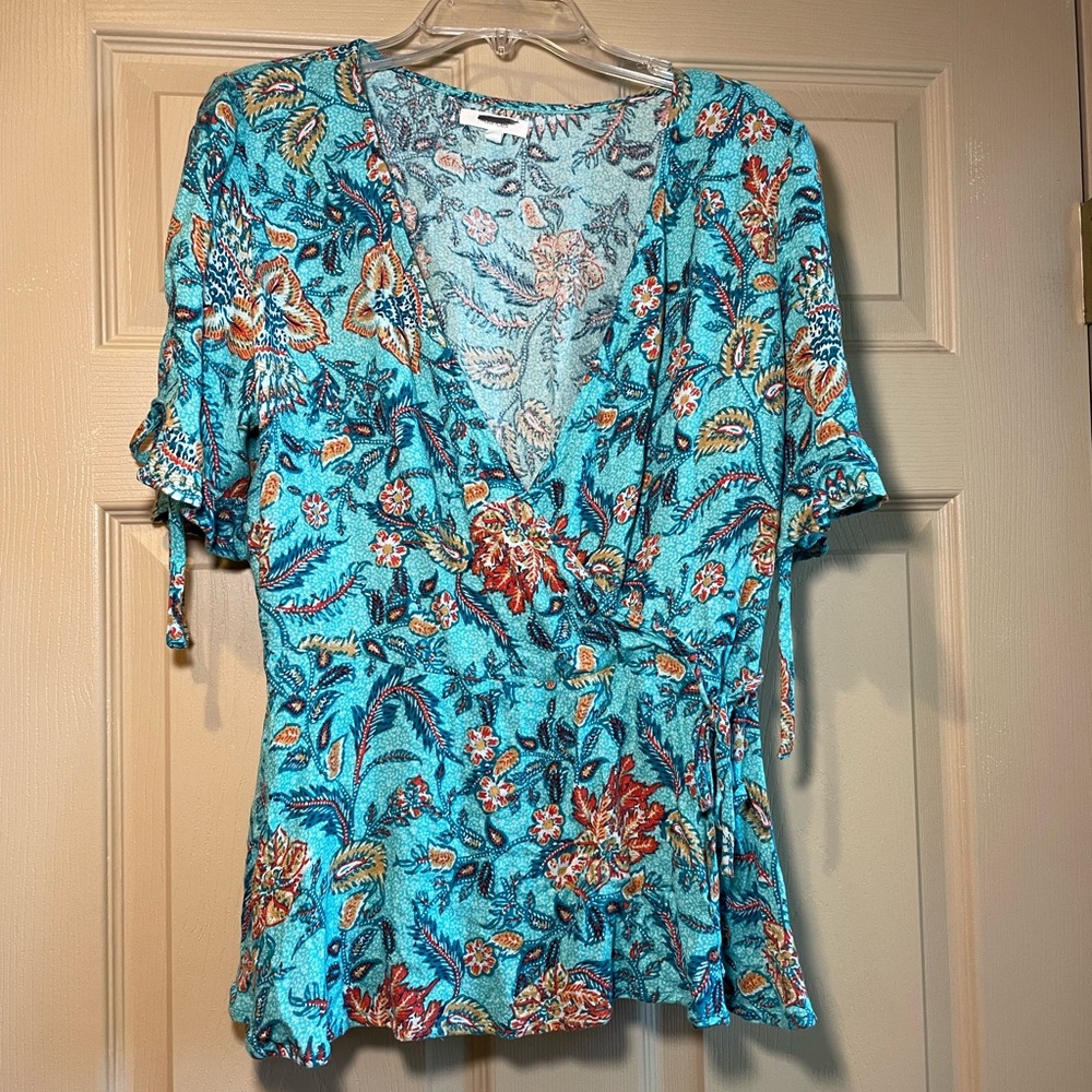 Gorgeous Maurices Floral “Wrap” Top - Blue and Orange, Size Small